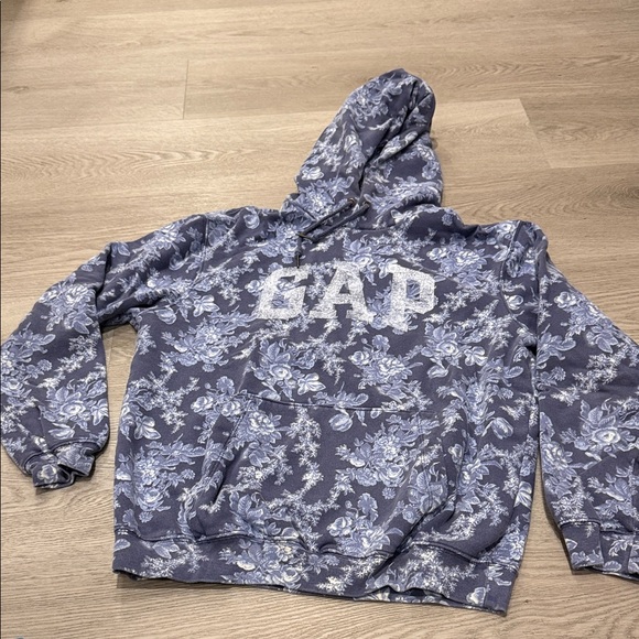 Gap x LoveShackFancy Hooded Sweatshirt - Picture 2 of 4